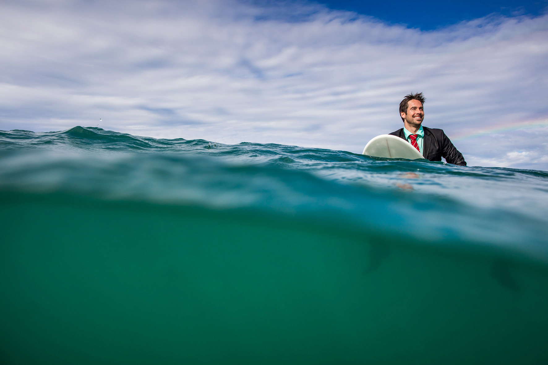 ADAM-TAYLOR-QANTAS-FREQUENT-FLYER-SURFER-02