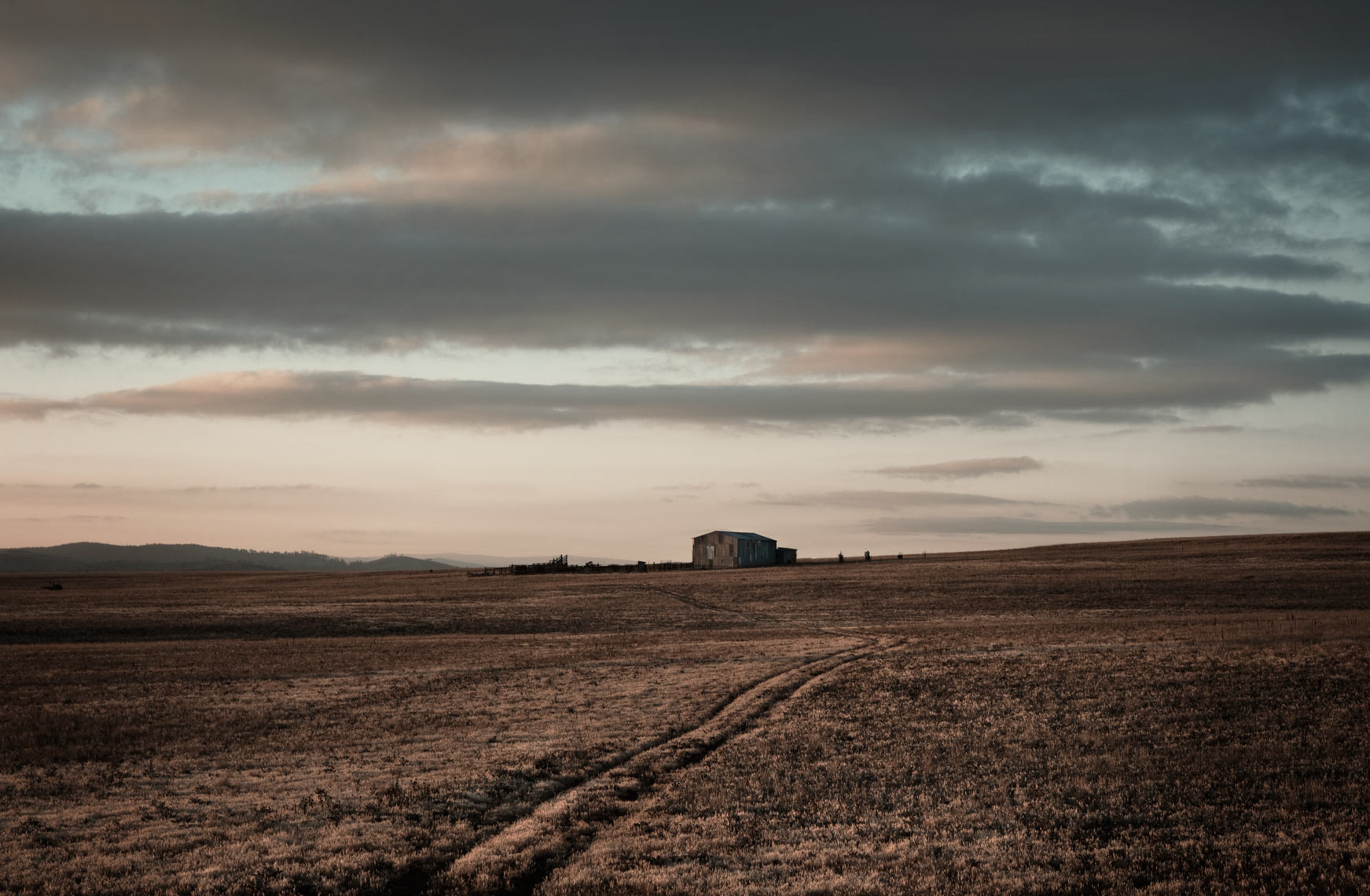 Adam_Taylor_Monaro_Hwy_07.jpg