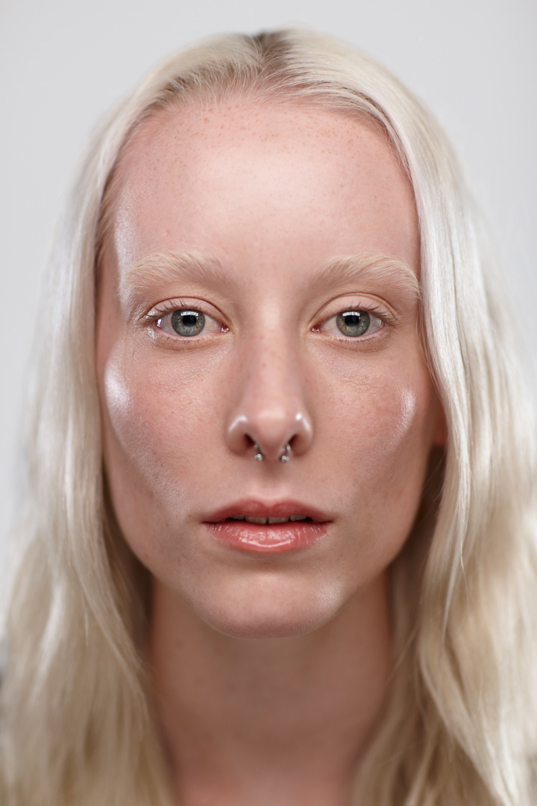 Adam_Taylor_Naomi_03.jpg